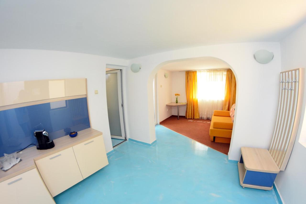 Apartamente Liliacul Jupiter Exterior photo